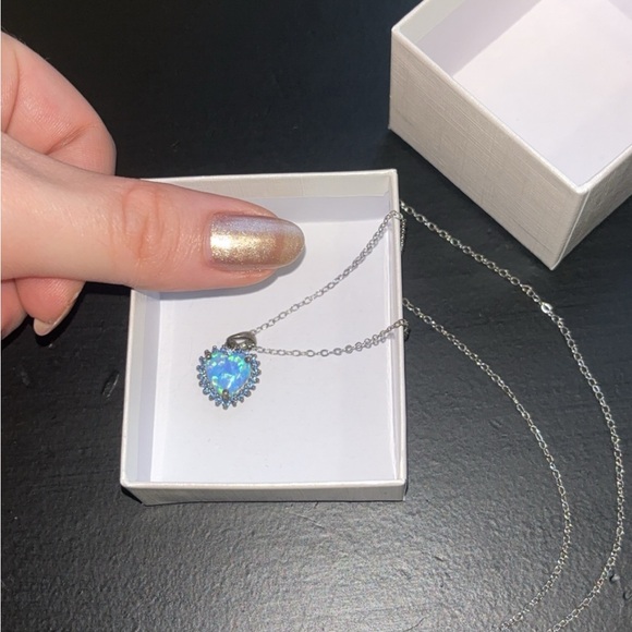 Opal Heart Necklace - Picture 4 of 6